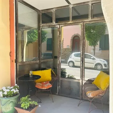 Le Garage Et Wine Cave, Unique Chic, 200m