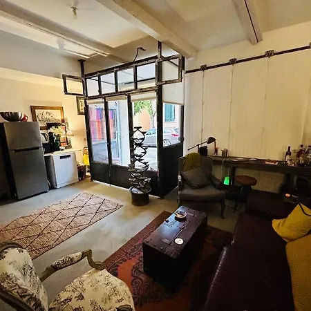 Daire Le Garage Et Wine Cave, Unique Chic, 200m