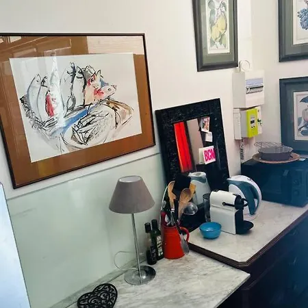 Le Garage Et Wine Cave, Unique Chic, 200m Daire *